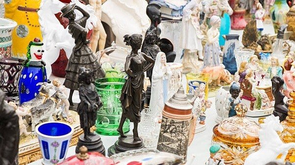 Antique china buyers in Statesville North Carolina. Updated 2025